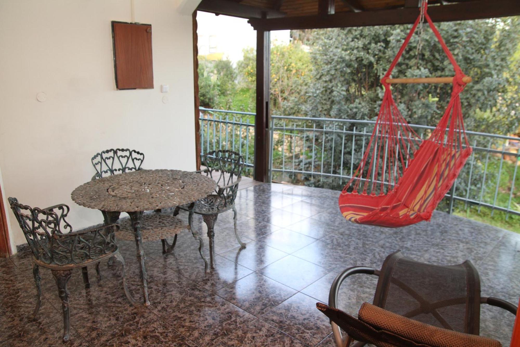 Switzerland In Amirim Villa Exterior photo